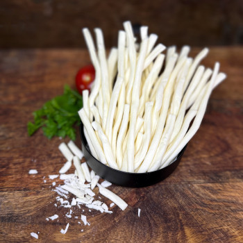 Křupavé stringsy 35g – Tradiční sýrové nitě sušené mrazem 